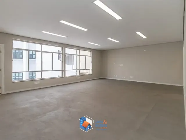 Sala com 150m², à venda, no bairro Sé em São Paulo