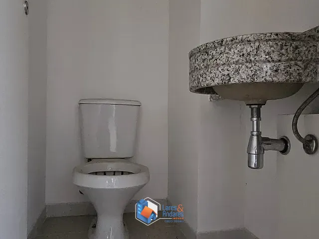 Sala com 38m², à venda, no bairro Alto da Lapa em São Paulo
