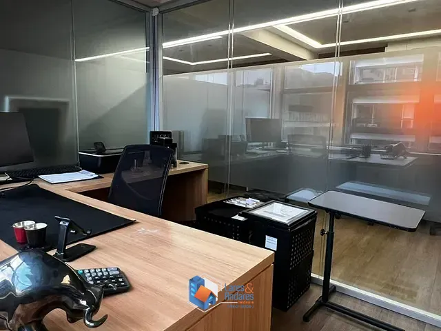 Sala com 121m², à venda, no bairro Jardim Paulista em São Paulo