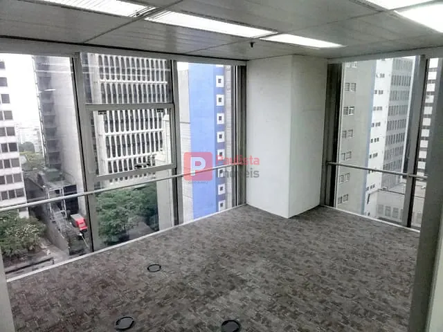 Sala com 174m², à venda, no bairro Bela Vista em São Paulo