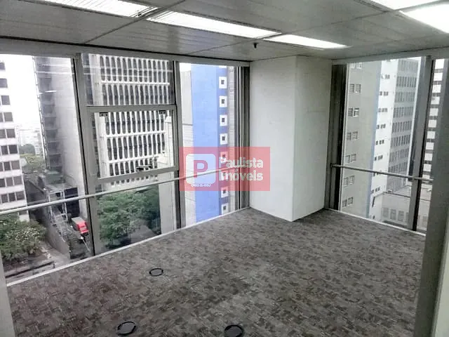 Sala com 174m², à venda, no bairro Bela Vista em São Paulo