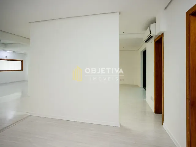 Sala para alugar, no bairro Petrópolis em Porto Alegre