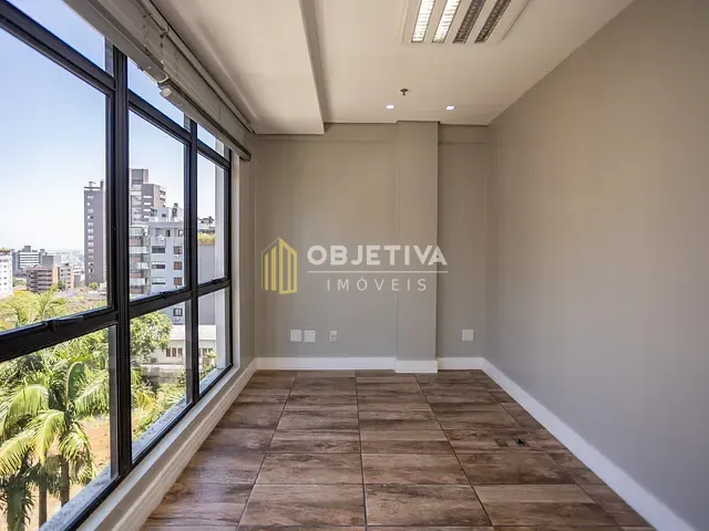 Sala para alugar, no bairro Petrópolis em Porto Alegre
