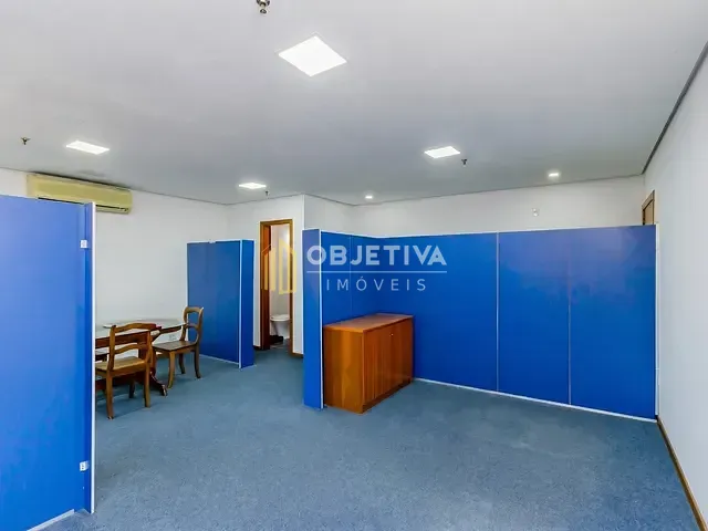 Sala para alugar, no bairro Floresta em Porto Alegre