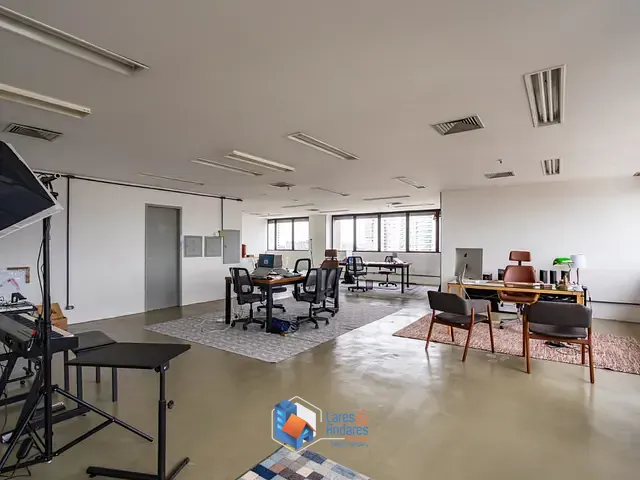 Sala com 122m², à venda, no bairro Santo Amaro em São Paulo