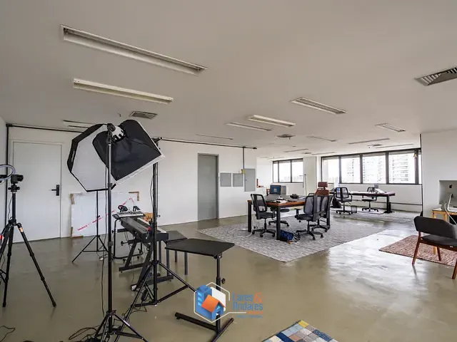 Sala com 122m², à venda, no bairro Santo Amaro em São Paulo