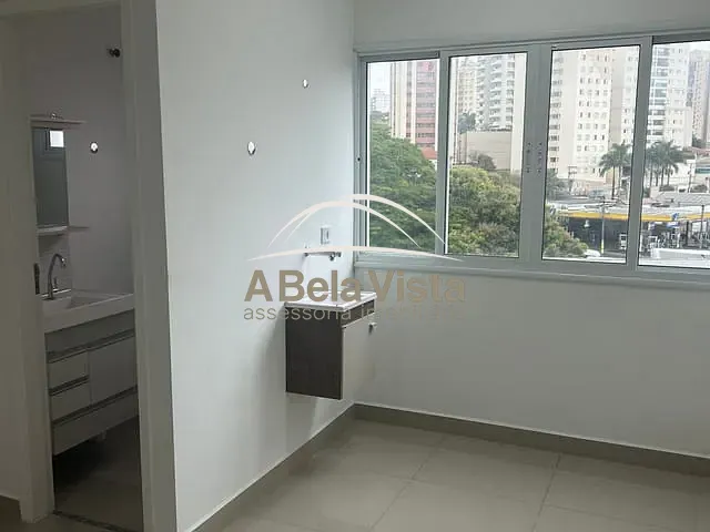 Sala com 25m², para alugar, no bairro Vila Osasco em Osasco