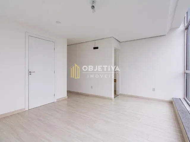 Sala para alugar, no bairro Rio Branco em Porto Alegre