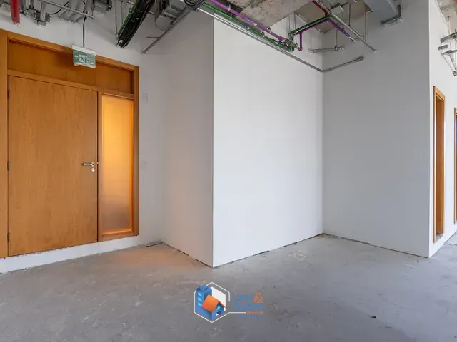 Sala com 127m², à venda, no bairro Santo Amaro em São Paulo