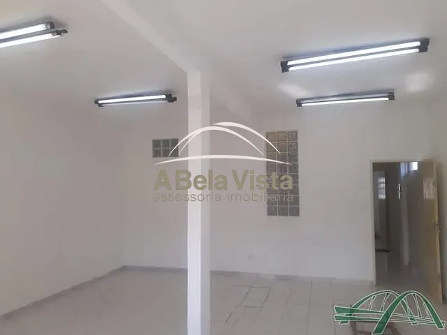 Sala com 17m², para alugar, no bairro Vila Osasco em Osasco
