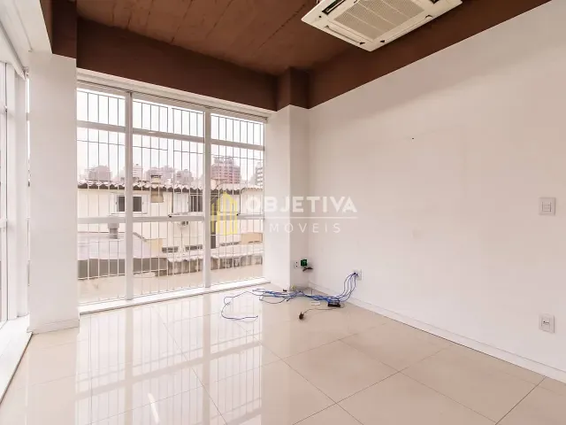 Sala para alugar, no bairro Petrópolis em Porto Alegre