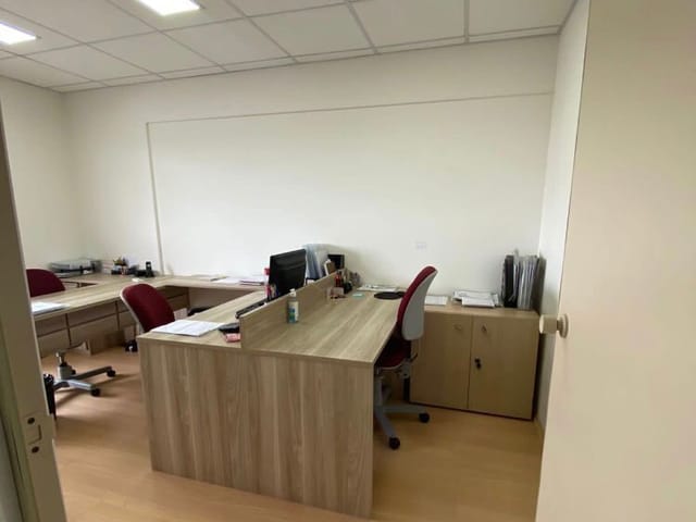 Foto do Sala - Sala Comercial Mobiliada Para Locação, 40m²Com 1 Vaga na Garagem, ao Lado Estação Socorro - Santo Amaro, São Paulo, SP | Paulista Imóveis