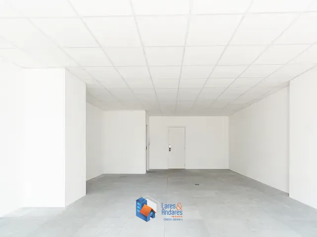 Sala com 83m², à venda, no bairro Jardim Paulista em São Paulo