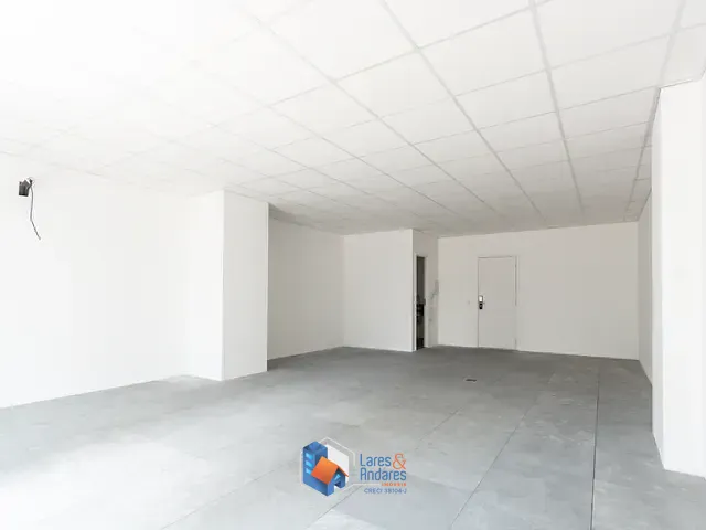 Sala com 83m², à venda, no bairro Jardim Paulista em São Paulo