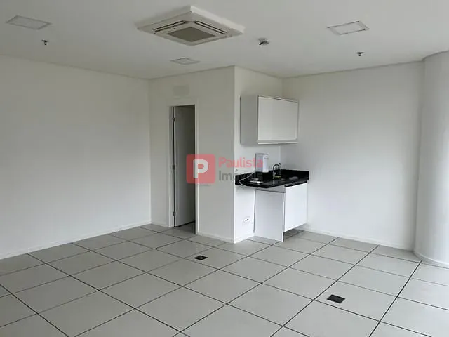 Sala com 36m², à venda, no bairro Chácara Santo Antônio( Zona Sul) em São Paulo