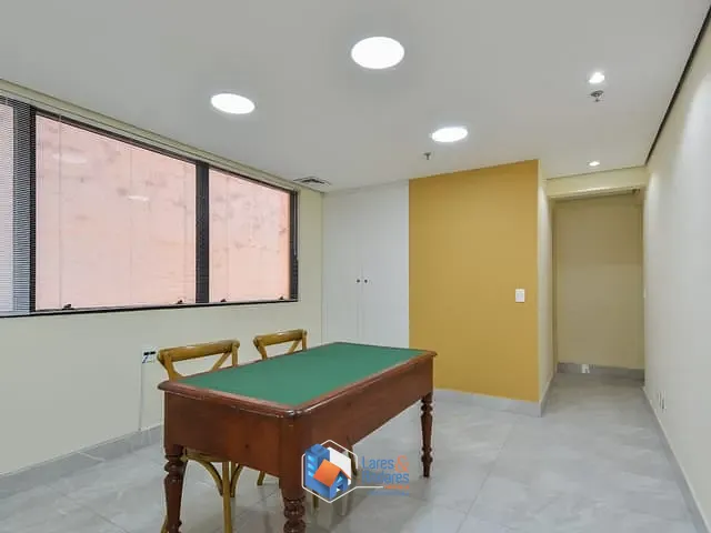 Sala com 46m², à venda, no bairro Jardim Paulista em São Paulo