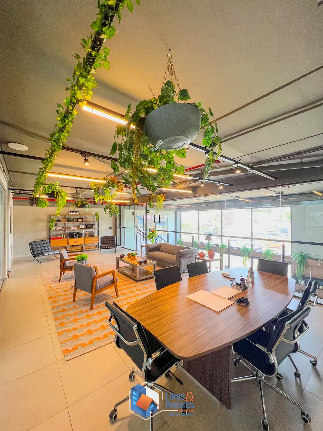 Sala-Conjunto, 295 m² - Foto 1