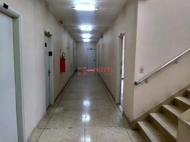 Sala para alugar, no bairro Centro em São Bernardo do Campo