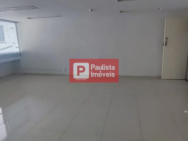 Sala com 72m², para alugar, no bairro Santo Amaro em São Paulo
