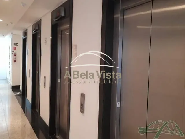 Sala para alugar, no bairro Santana em São Paulo