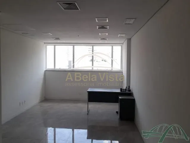 Sala para alugar, no bairro Santana em São Paulo