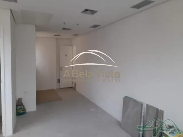 Sala para alugar, no bairro Santana em São Paulo