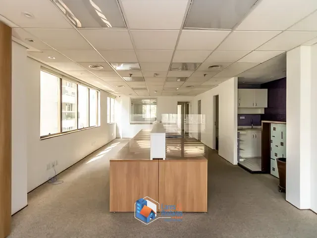 Sala com 180m², à venda, no bairro Jardim Paulista em São Paulo