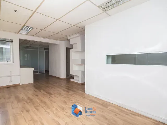 Sala com 71m², à venda, no bairro Santa Cecília em São Paulo