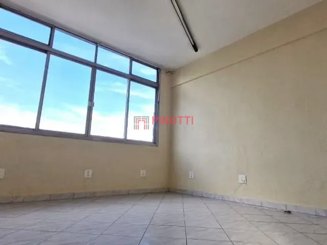 Sala à venda, no bairro Centro em São Bernardo do Campo