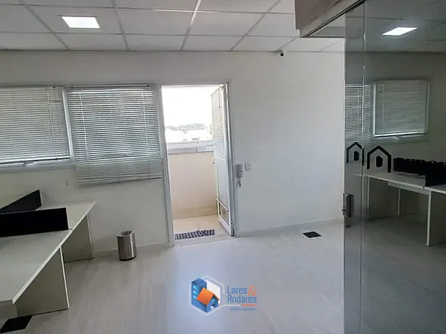 Sala com 37m², à venda, no bairro Santo Amaro em São Paulo