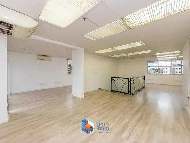Sala com 222m², à venda, no bairro Indianópolis em São Paulo