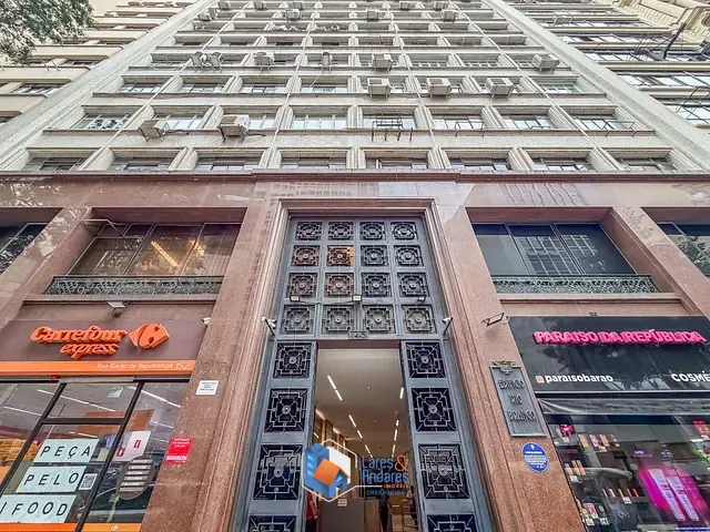 Sala com 173m², à venda, no bairro República em São Paulo