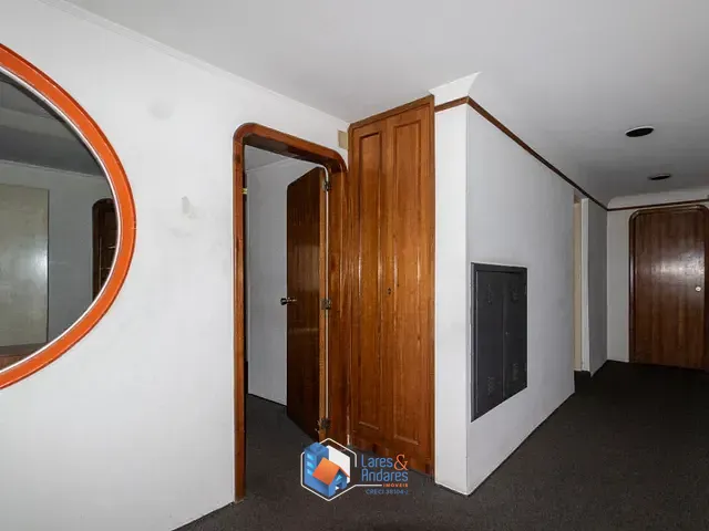 Sala com 320m², à venda, no bairro Liberdade em São Paulo