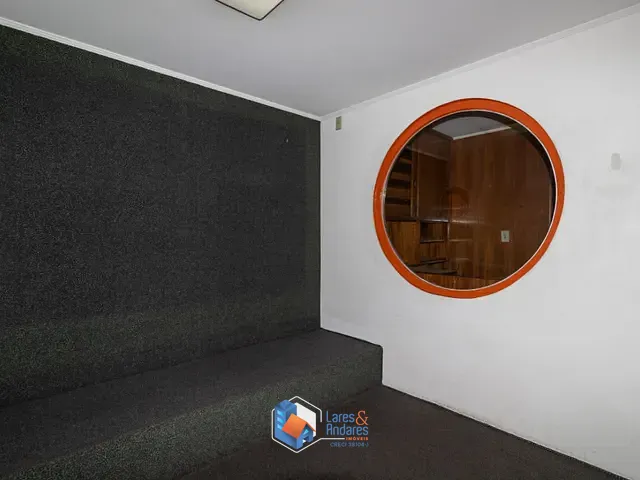 Sala com 320m², à venda, no bairro Liberdade em São Paulo