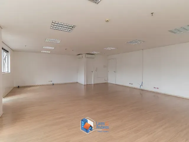 Sala com 82m², à venda, no bairro Vila Andrade em São Paulo