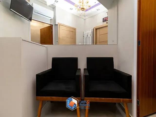 Sala com 28m², à venda, no bairro Centro em Balneário Camboriú