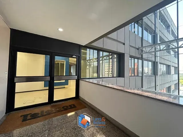 Sala com 806m², à venda, no bairro Chácara Santo Antônio (Zona Sul) em São Paulo