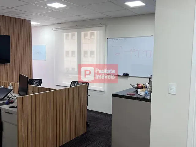 Sala com 56m², à venda, no bairro Santo Amaro em São Paulo
