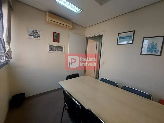 Sala com 72m², à venda, no bairro Campo Belo em São Paulo