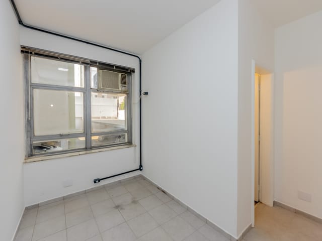 Foto do Sala - Sala Comercial para Venda ou Locação com 48m², 3 salas, 2 banheiros, 1 vaga, ao lado metrô Borba Gato - Santo Amaro, São Paulo, SP | Paulista Imóveis