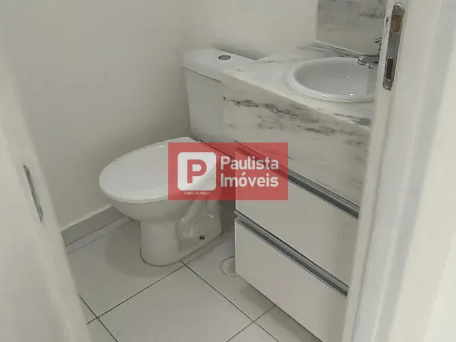 Sala à venda, no bairro Santo Amaro em São Paulo