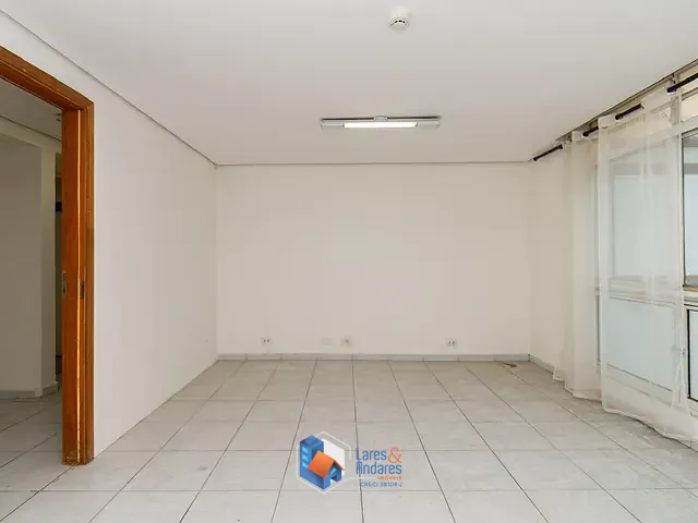 Sala com 42m², à venda, no bairro Jardim Paulista em São Paulo