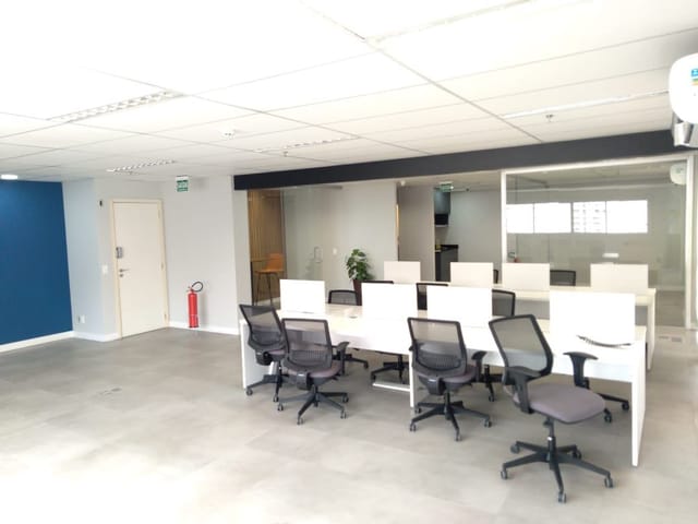 Foto do Sala - Sala Comercial para Locação com 130m², 4 salas, 2 banheiros, 4 Vagas de garagem e Mobília no Novamérica Office Park em Santo Amaro, São Paulo-SP | Paulista Imóveis