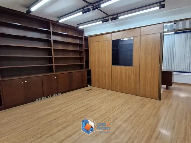 Sala com 107m², à venda, no bairro República em São Paulo