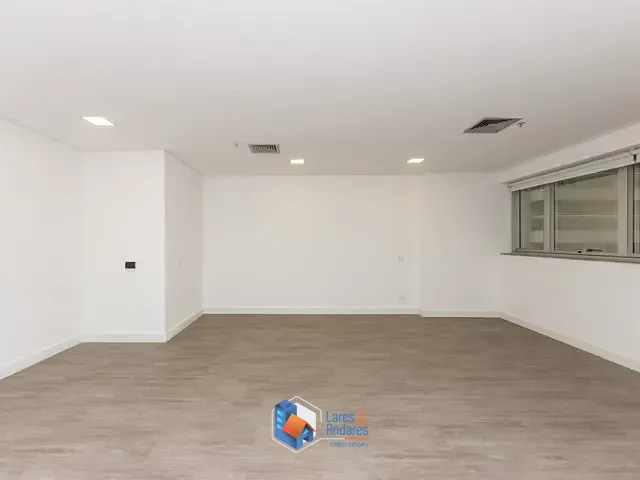 Sala com 35m², à venda, no bairro Santo Amaro em São Paulo