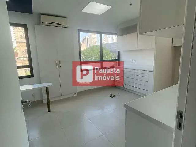 Sala à venda, no bairro Jardim Paulista em São Paulo
