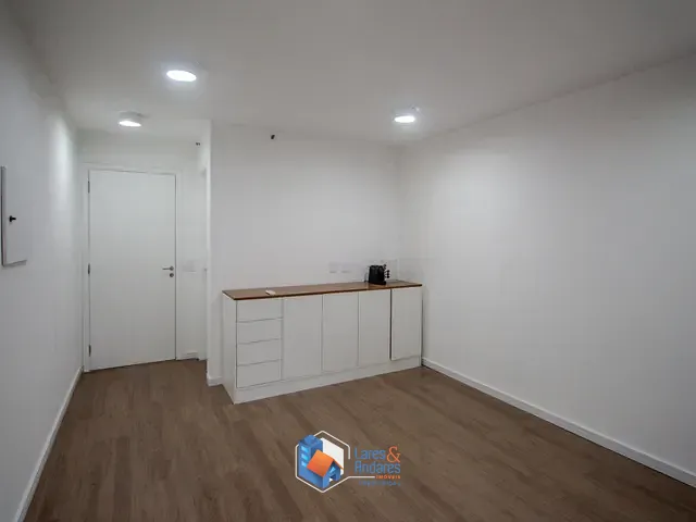 Sala com 20m², à venda, no bairro Moema em São Paulo