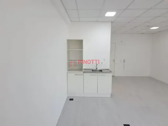 Sala para alugar, no bairro Centro em São Bernardo do Campo