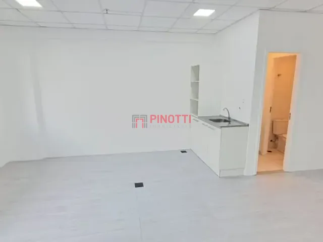 Sala para alugar, no bairro Centro em São Bernardo do Campo