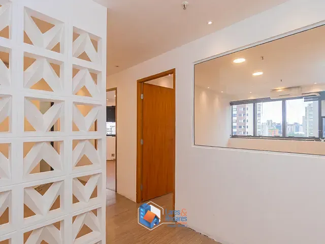 Sala com 44m², à venda, no bairro Liberdade em São Paulo